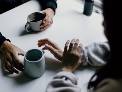 Zdrava komunikacija u vezi: Kako razgovarati bez svađe i prekidanja.